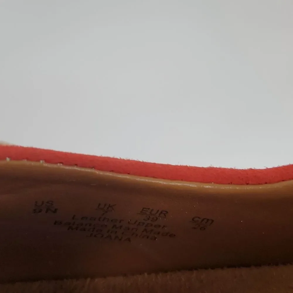 Naturalizer Joana  Red Studded Leather Comfort Flats Size 9N
